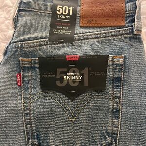Levi's 501 Distressed Skinny Jeans 27x28 NWT